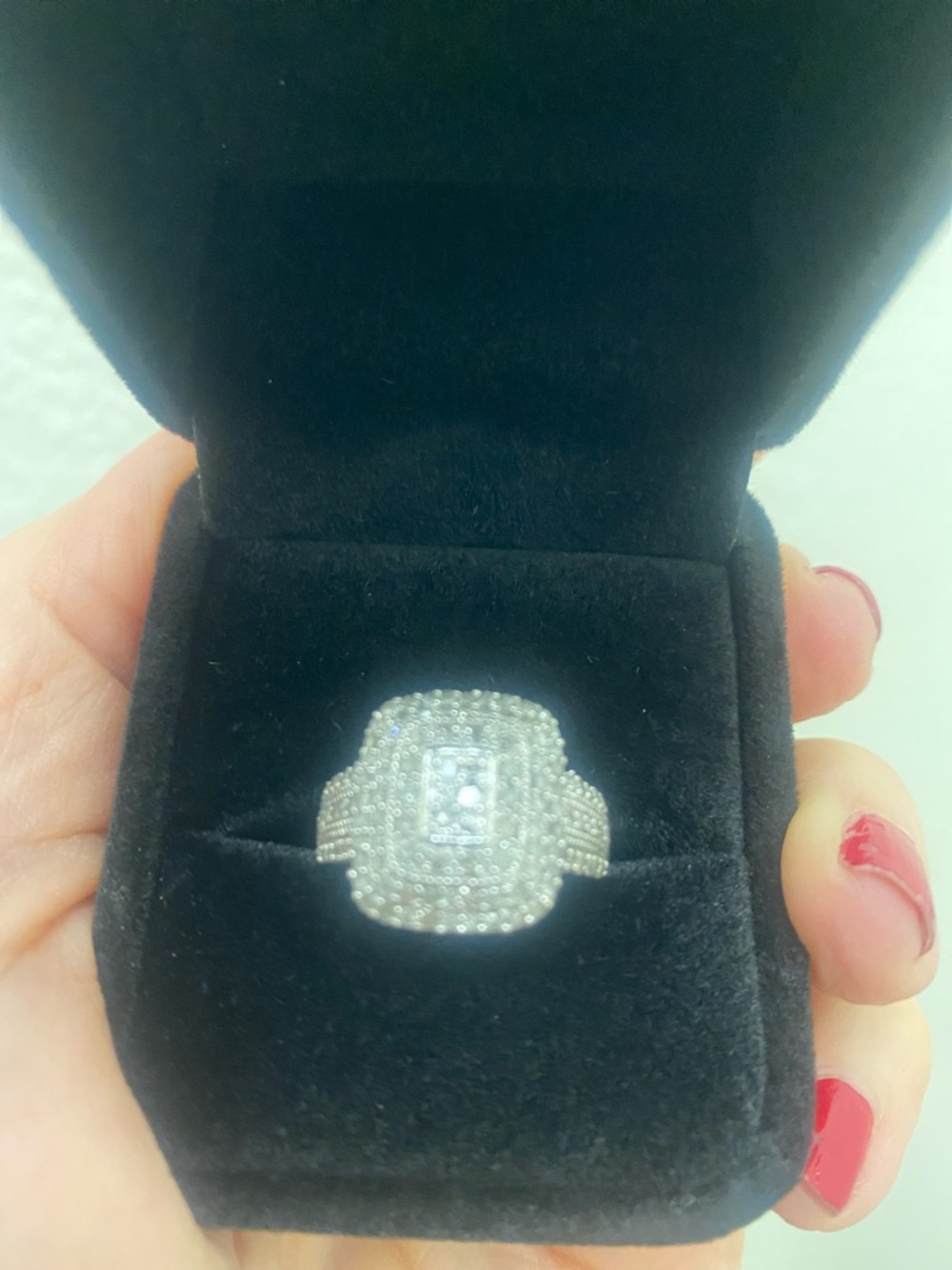 Silver-Tone Halo Pave Natural Diamond Ring 
1 full Carat‼️